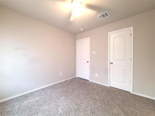 Building Photo - 40563 Birch Shadows Ct