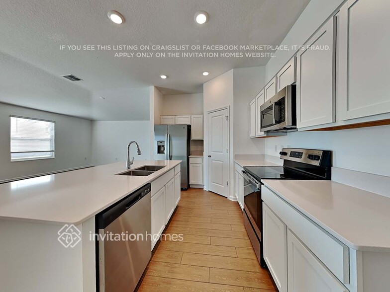 Building Photo - 1074 Caitlin Loop