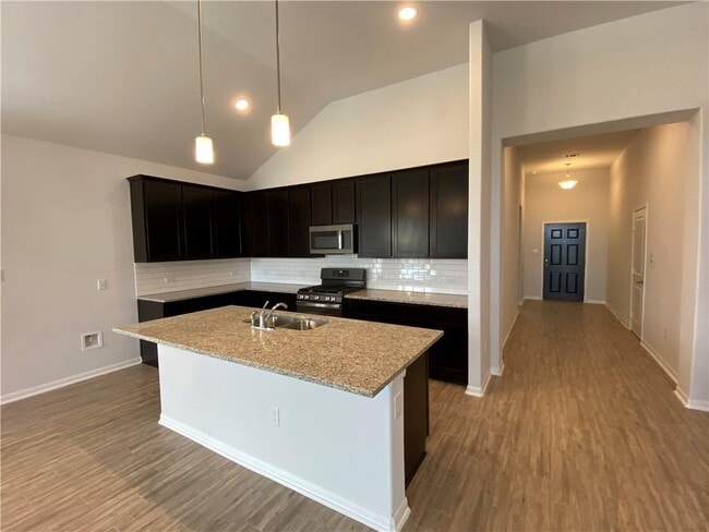 Building Photo - 481 Leadtree Loop