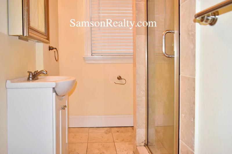 Building Photo - 19 Moses Brown St