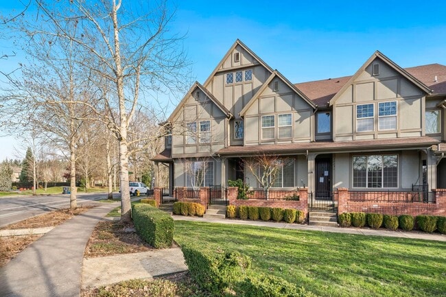 Building Photo - 28839 SW Costa Cir W