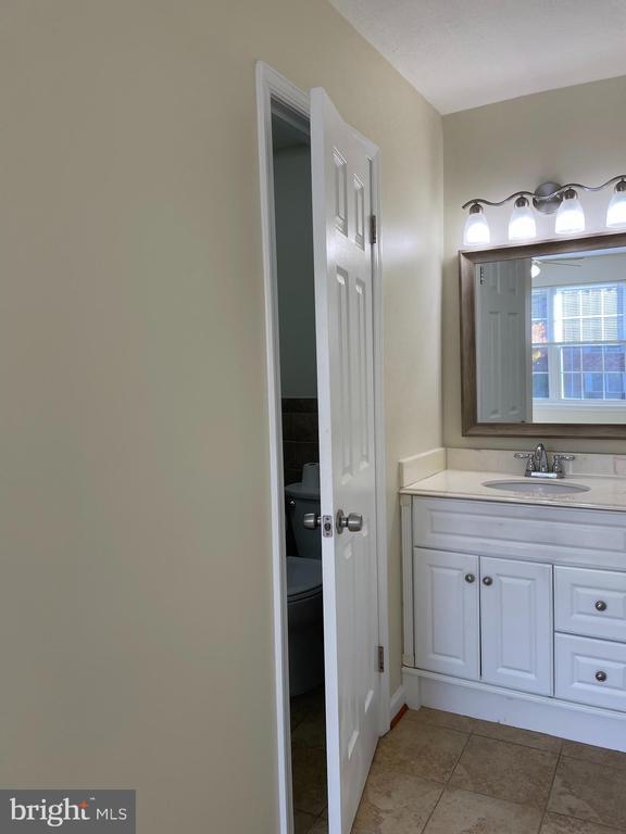 Building Photo - 1009 Copperfield Ct