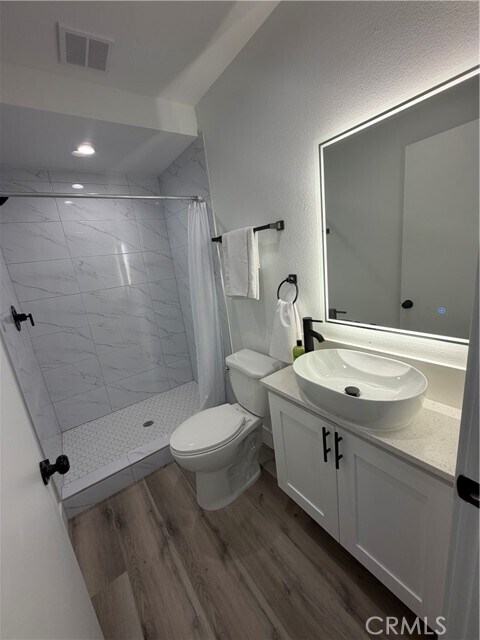 Building Photo - 5654 La Mirada Ave