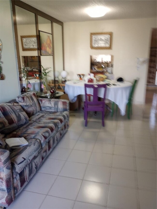 Building Photo - 8130 Sunrise Lakes Blvd