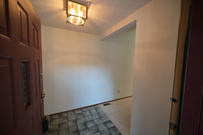 Building Photo - 2+ bed 2 bath condo in Sunland, Sequim