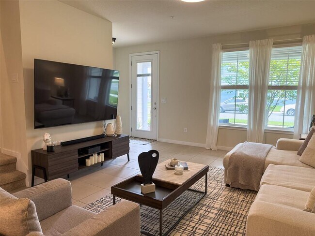 Building Photo - 5640 Pineland Run