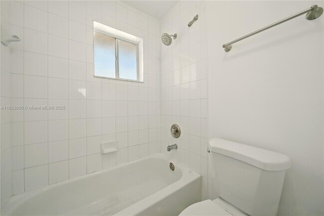 Building Photo - 14907 SW 80th St