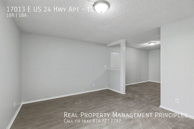 Building Photo - 17013 E US 24 Hwy Apt-12