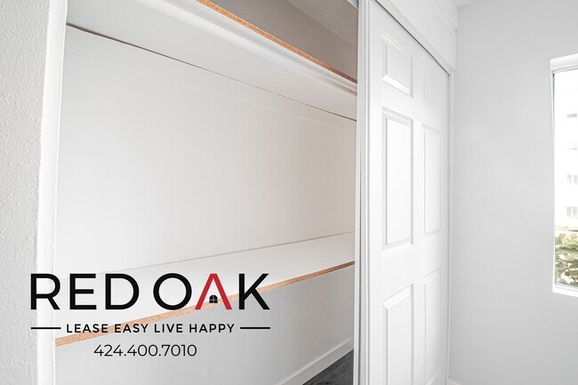 Building Photo - 5442 Virginia Ave