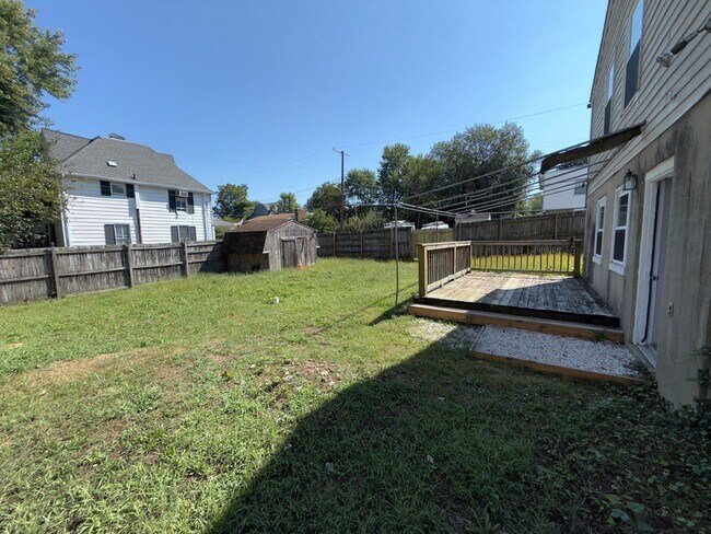 Building Photo - Beautiful Three-Bedroom Home In Baltimore