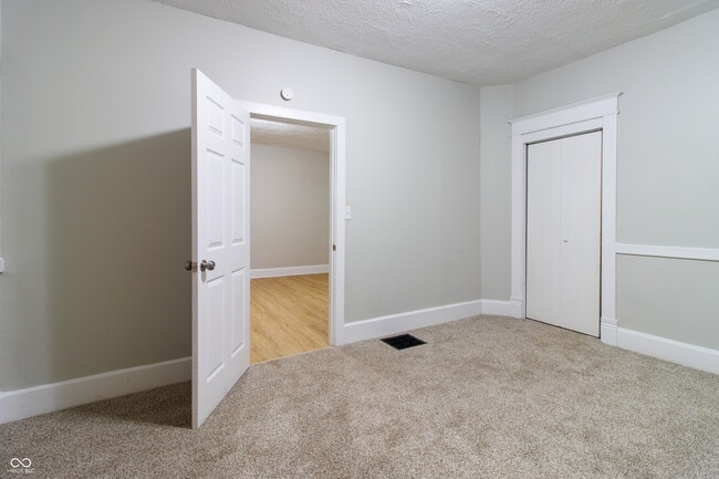 Building Photo - 4014 Cornelius Ave