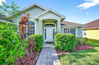 Building Photo - 520 N Valencia Cir SW