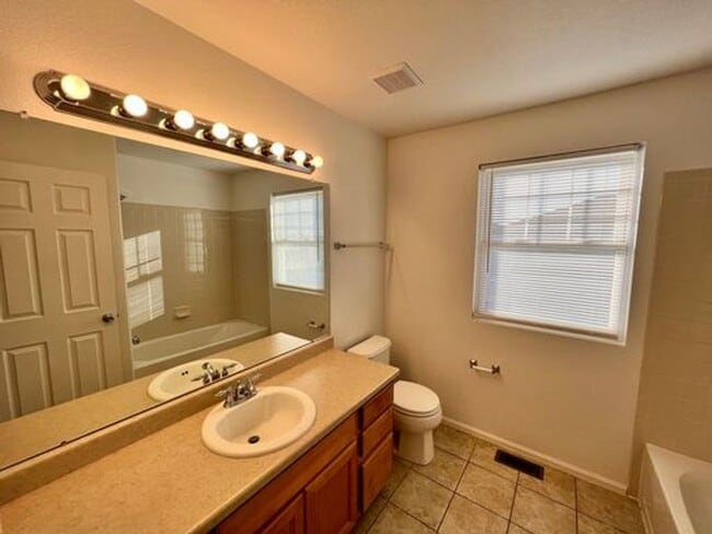 Building Photo - $0 DEPOSIT OPTION! BEAUTIFUL TWO-STORY HOM...