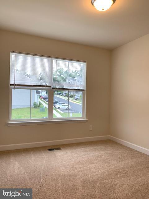 Building Photo - 2 Andrews Pl