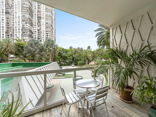 Building Photo - 2451 Brickell Ave
