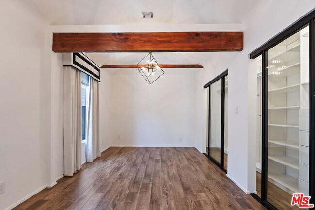 Building Photo - 3358 Silver Lake Blvd