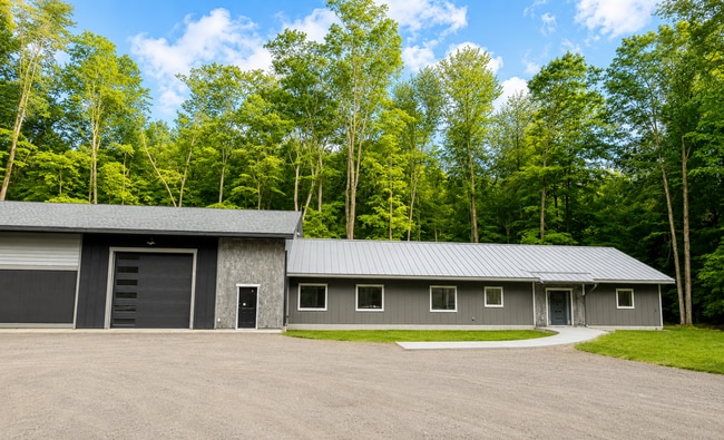 Building Photo - 10671 US 31