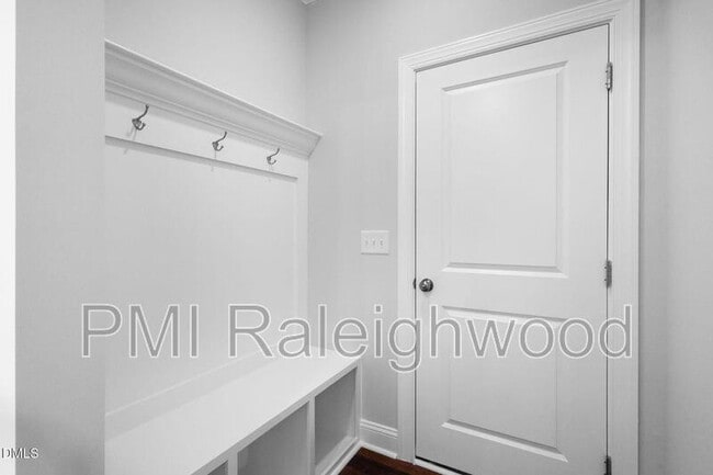 Building Photo - 404 Rolling Pasture Way