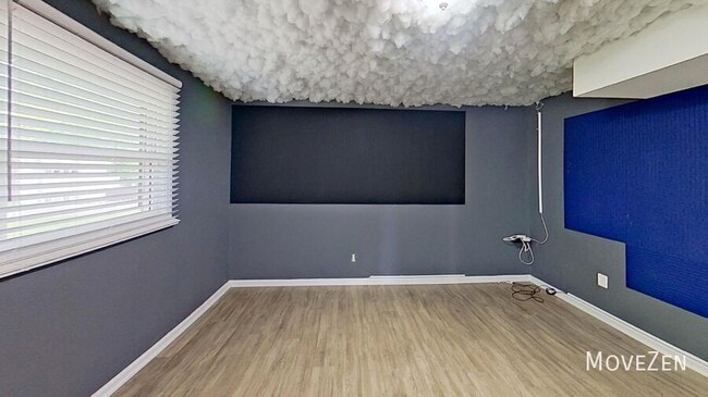 Building Photo - 202 Newgate Dr