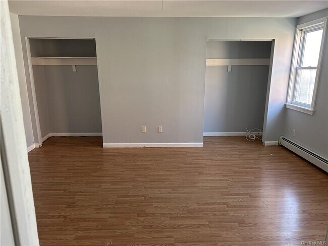 Building Photo - 47 John St