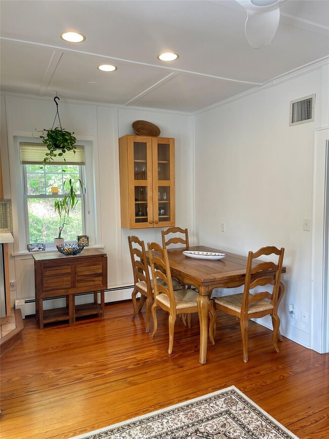 Building Photo - 306 Piermont Ave