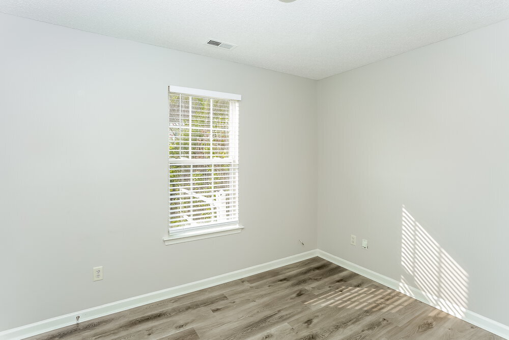 Building Photo - 1003 Salmon River Dr