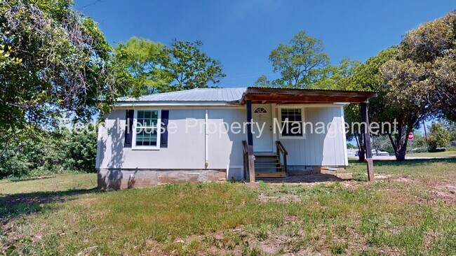 Building Photo - 103 Watkins St