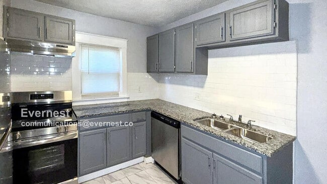 Building Photo - 3731 Olive St