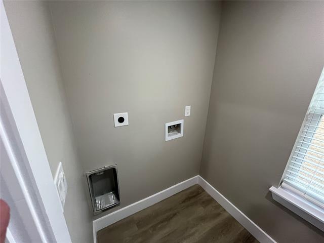 Building Photo - 1104 Wake Dr