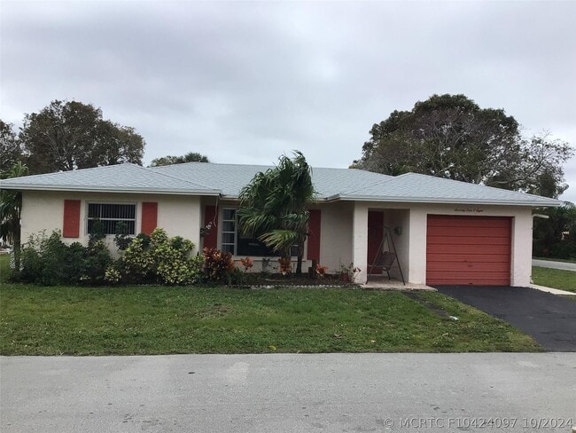 Building Photo - 7108 NW 76th Ct