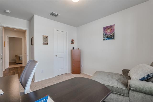 Building Photo - 461 Falling Star Dr