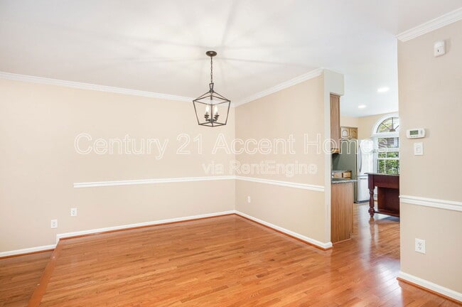 Building Photo - 8002 Tanworth Ct