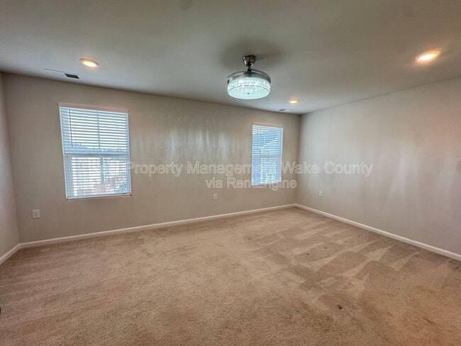 Building Photo - 410 Odham Ln