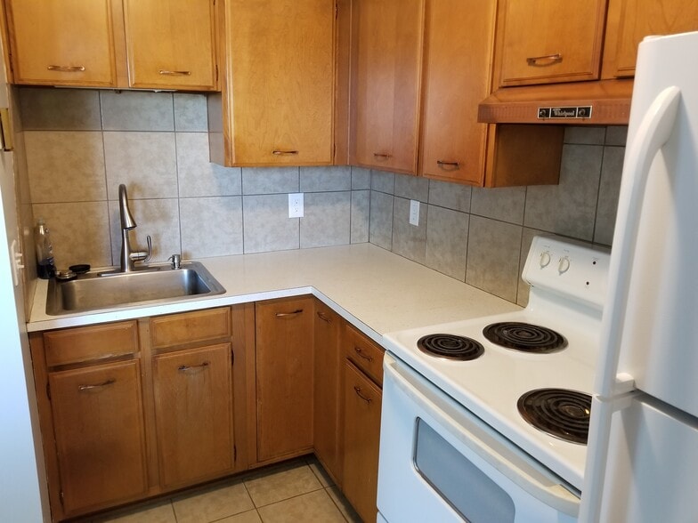 Building Photo - 1427 Glenwood St