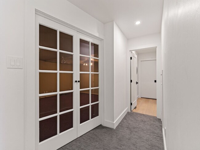 Building Photo - 11107 Gambel Oak Cir
