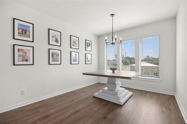 Building Photo - 116 Charro Ct