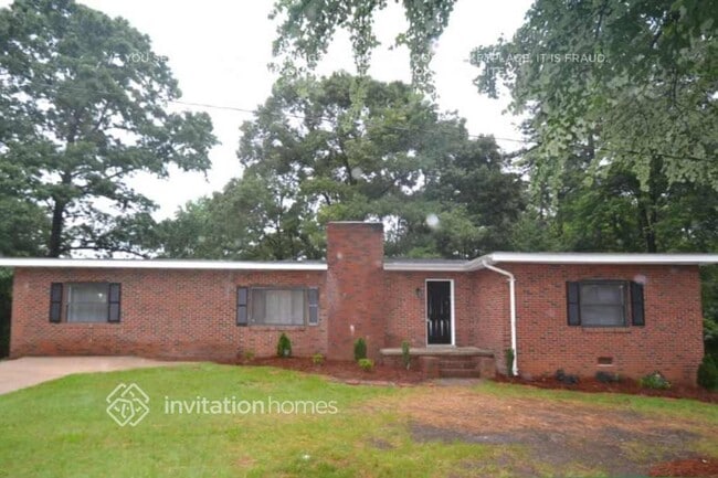 Building Photo - 4268 Vincent St