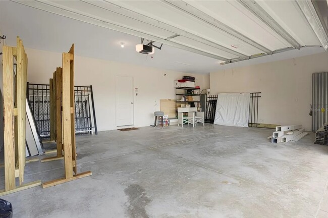 Building Photo - 16830 Canopy Garden Dr