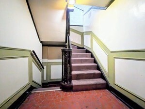 Building Photo - 5655 N Spaulding Ave