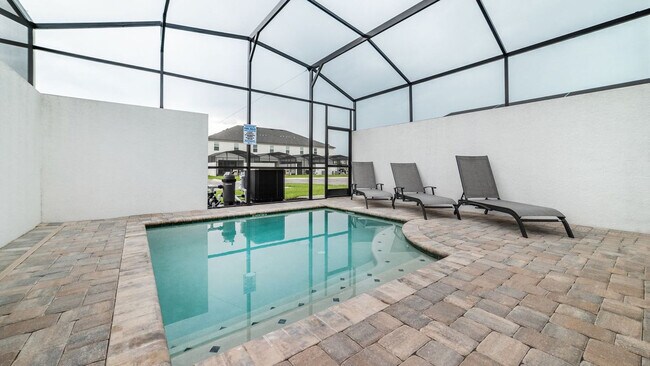 Building Photo - 8972 Amelia Downs Trail