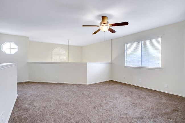 Building Photo - 2619 Crown Arbor Dr