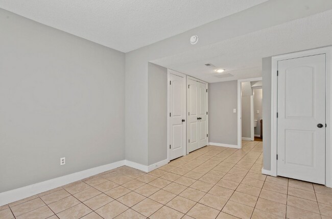 Building Photo - Spacious 4 Bedroom Home in Desirable East Brainerd! - $500 off First Month Rent!