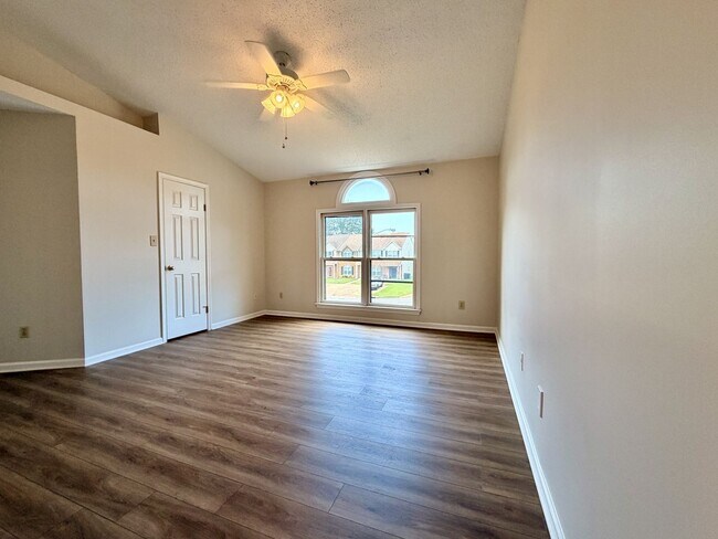Building Photo - 4213 Minnard Ct