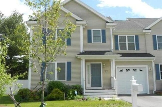 Building Photo - 2 Blue Jay Cir