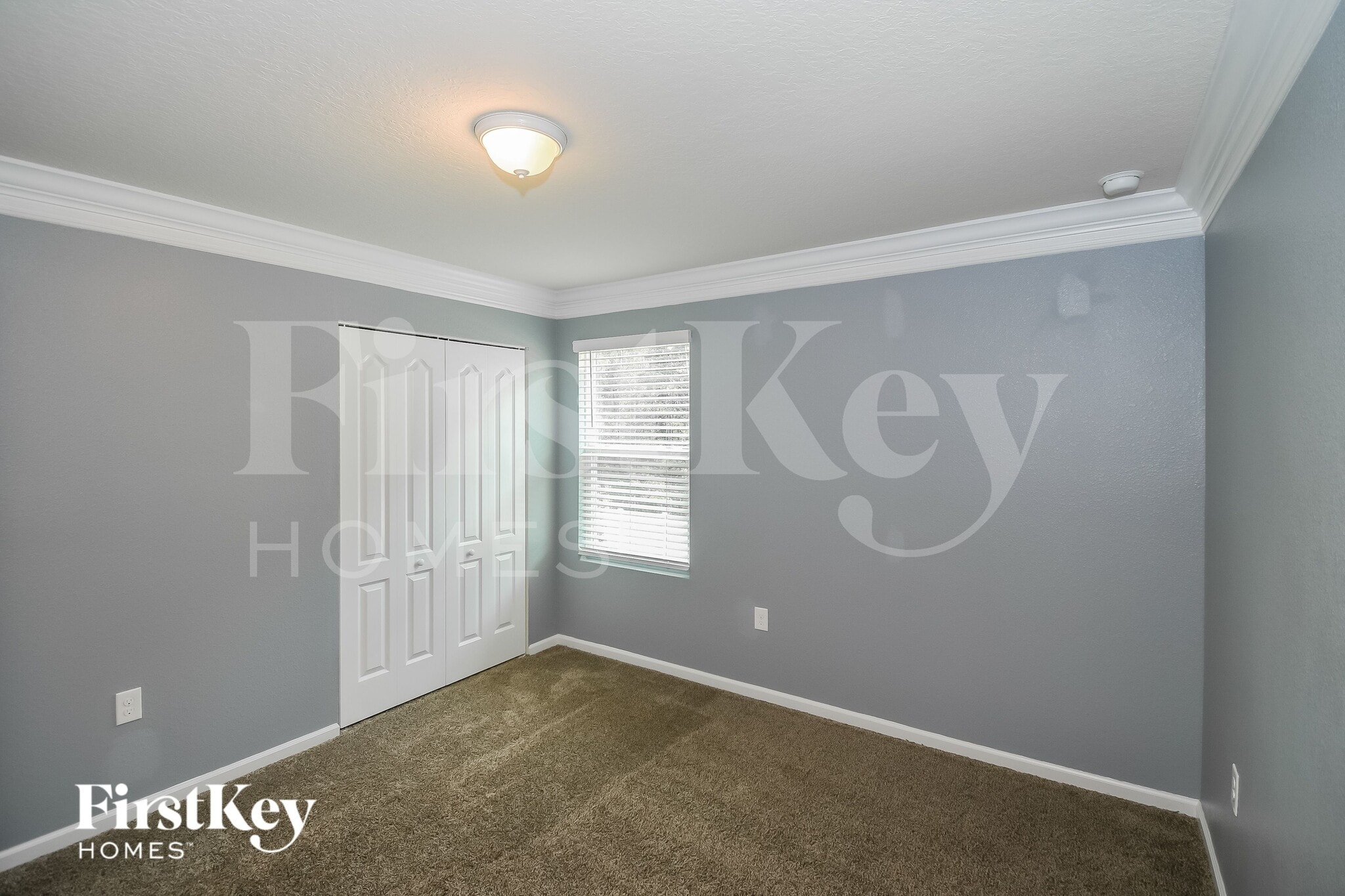 Building Photo - 6944 Sandle Dr