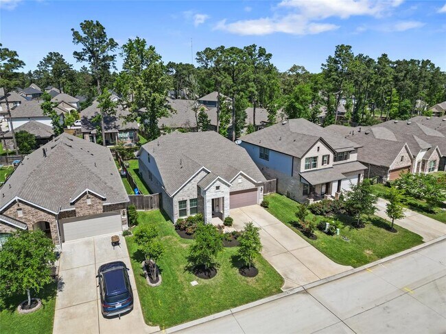 Building Photo - 127 Winged Elm Ct
