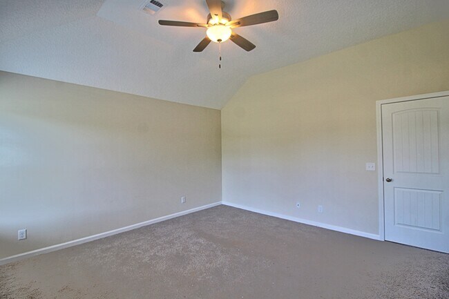 Building Photo - 260 Whippoorwill Wy NE