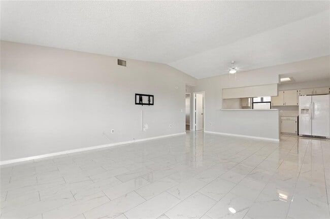 Building Photo - 3203 Bear Creek Ln