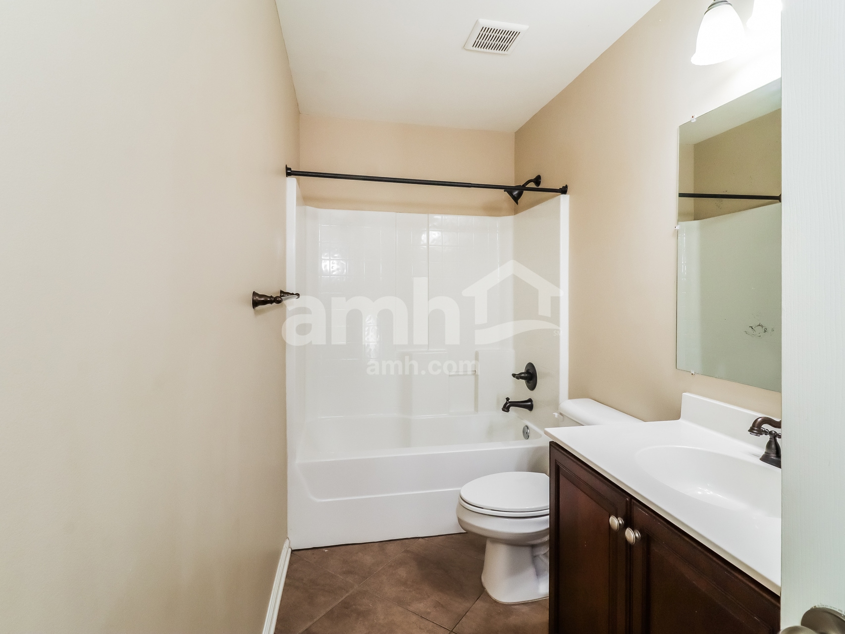 Building Photo - 205 Argo Cir