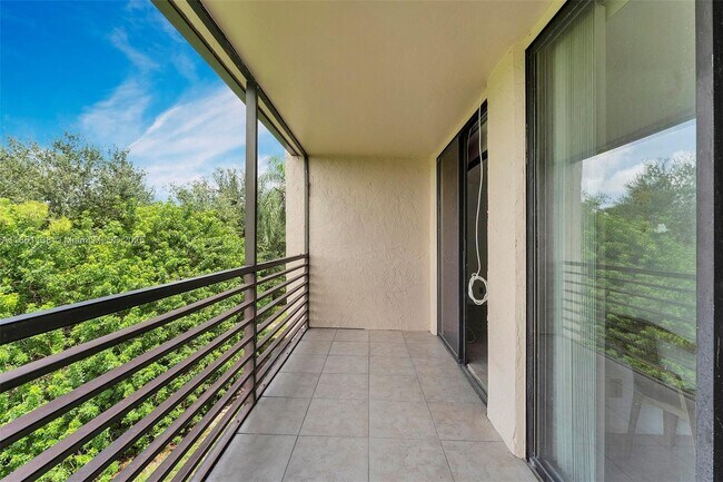 Building Photo - 6301 N University Dr
